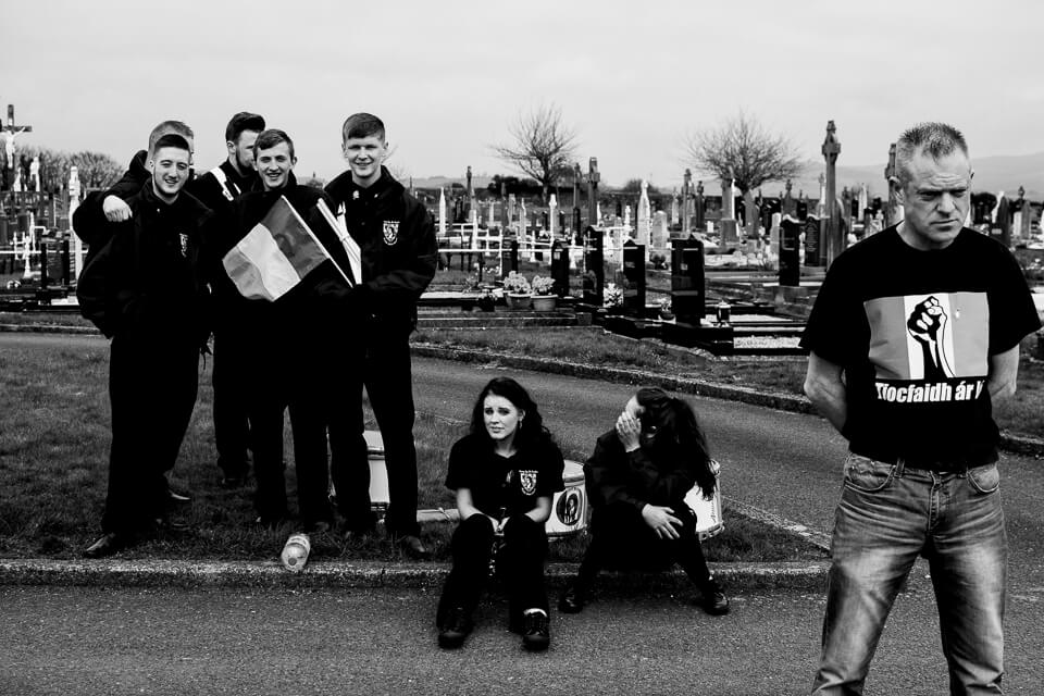 Members of the band at RNUs annual easter event in Dundalk. Man in the front wearing a shirt saying "Tiocfaidh ár lá", itish for "Our day will come". 